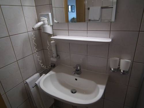 Imagen de la habitación del Hotel Die Traube. Foto 4