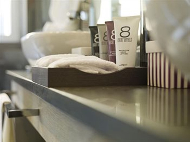 Imagen de la habitación del Hotel Dieci. Foto 4