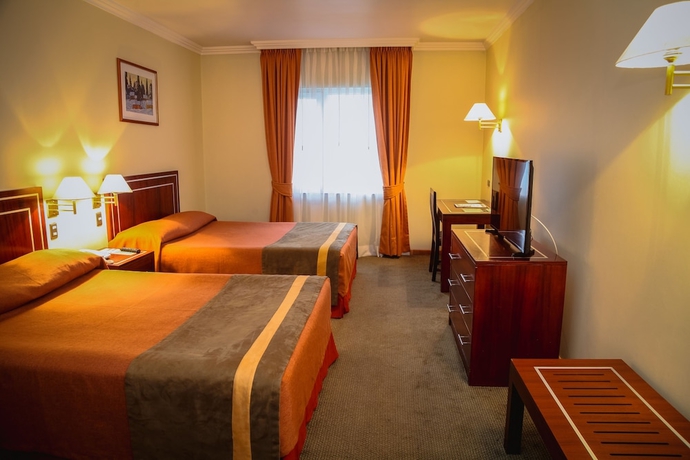 Imagen de la habitación del Hotel Diego De Almagro Punta Arenas. Foto 11