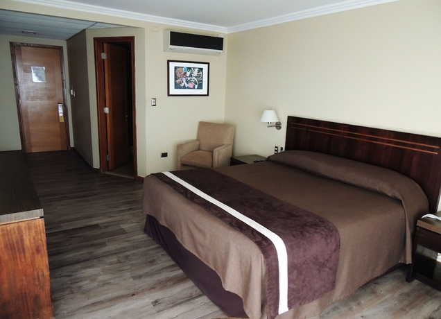Imagen de la habitación del Hotel Diego De Almagro Valparaiso. Foto 14