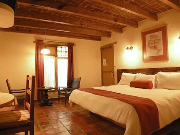 Imagen de la habitación del Hotel Diego De Mazariegos. Foto 9