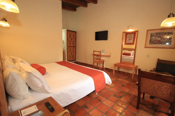Imagen de la habitación del Hotel Diego De Mazariegos. Foto 10