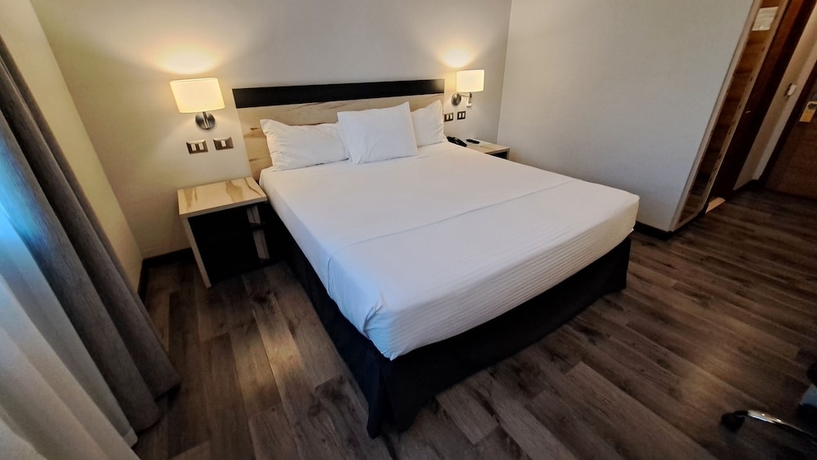 Imagen de la habitación del Hotel Diego de Almagro Viña del Mar. Foto 10