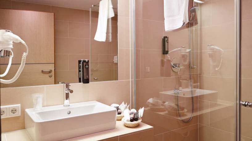 Imagen de la habitación del Hotel Diehlberg &ndash; Tagungs- and Wellnesshotel. Foto 7