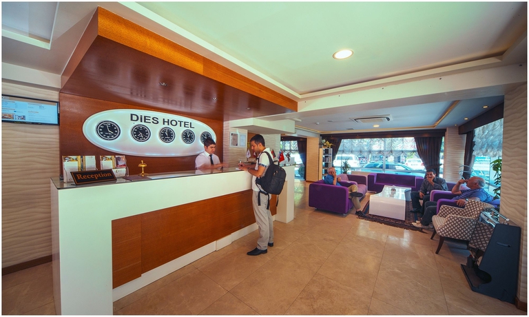 Imagen de los interiores del Hotel Dies. Foto 15