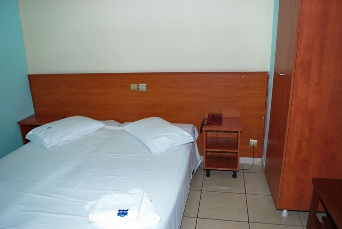 Imagen de la habitación del Hotel Diethnes. Foto 7