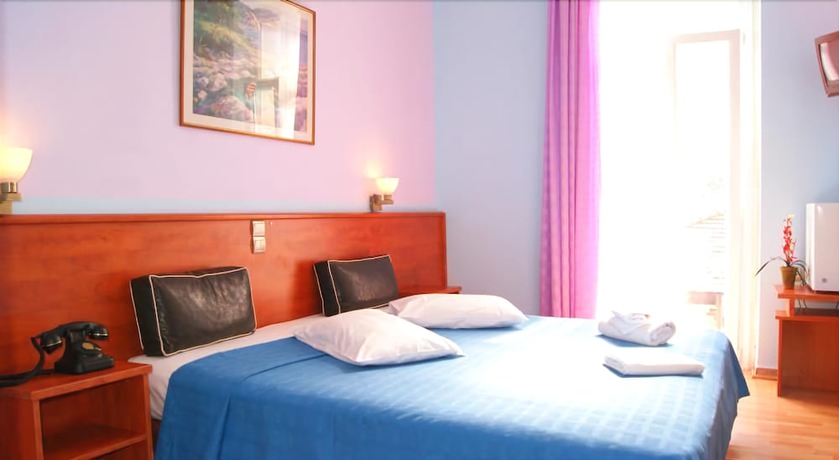 Imagen de la habitación del Hotel Diethnes. Foto 10