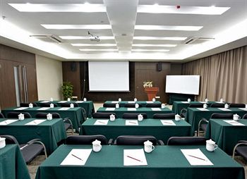 Imagen de los interiores del Hotel Difu Business. Foto 14