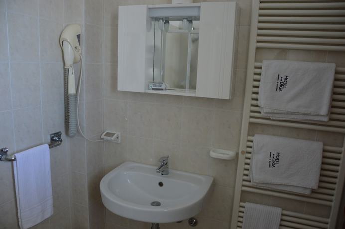 Imagen de la habitación del Hotel Diga. Foto 16
