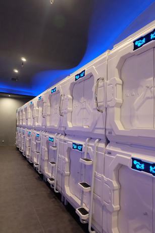 Imagen de los interiores del Hotel Digital Airport - Hostel. Foto 16