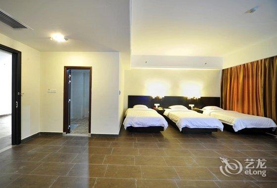 Imagen de la habitación del Hotel Digong. Foto 4