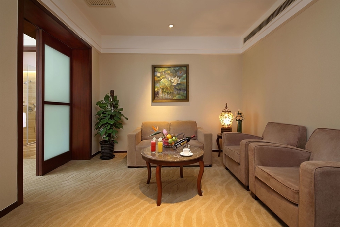 Imagen de los interiores del Hotel Dijon Shanghai. Foto 8