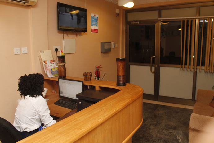 Imagen de los interiores del Hotel Dikab. Foto 16