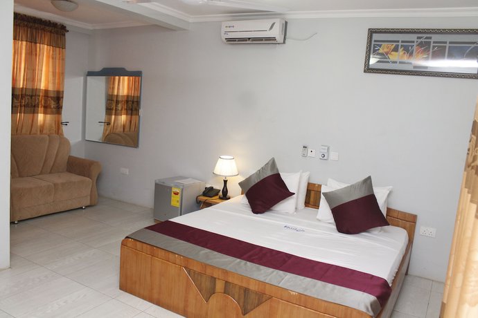 Imagen de la habitación del Hotel Dikab. Foto 9