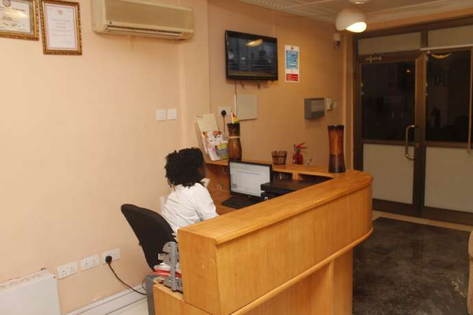 Imagen de los interiores del Hotel Dikab. Foto 19
