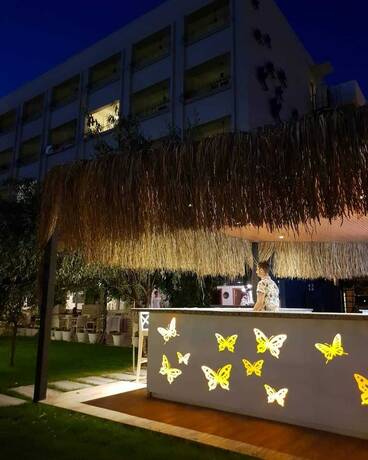 Imagen general del Hotel Dikili Sunset Club. Foto 14