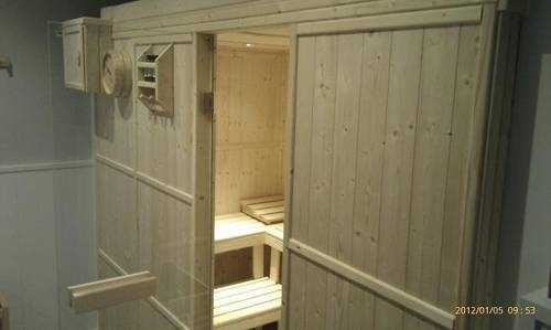 Imagen de los interiores del Hotel Dila, Vélez. Foto 16