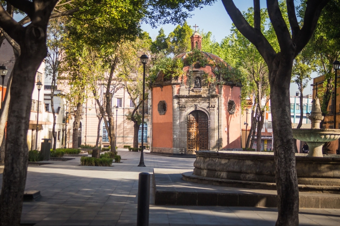 Imagen de los exteriores del Hotel Diligencias. Foto 16