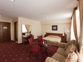 Imagen de la habitación del Hotel Dilijan Resort and Spa. Foto 10