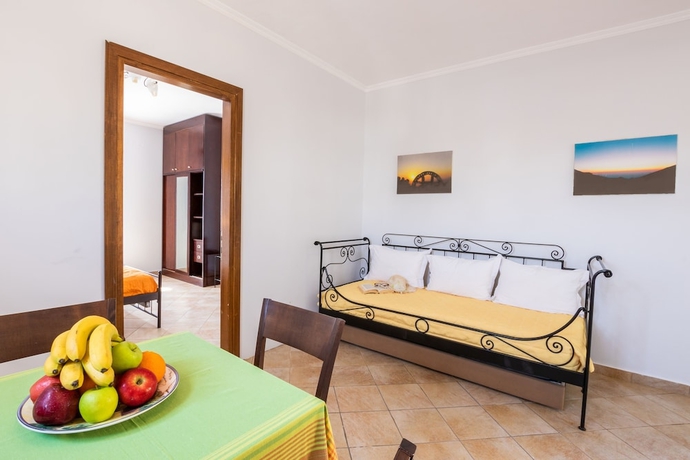 Imagen de la habitación del Hotel Dilina Studios. Foto 4