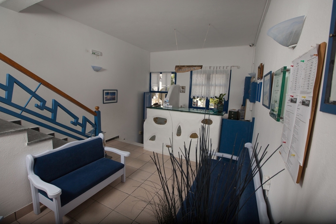 Imagen de los interiores del Hotel Dilion. Foto 17