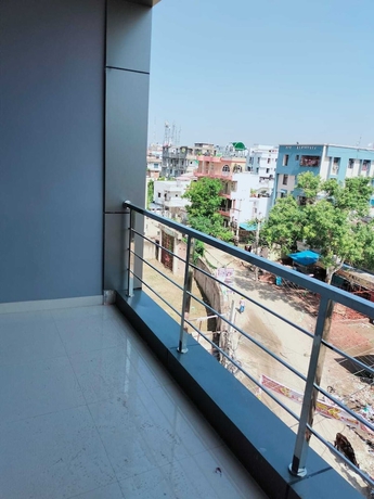 Imagen de la habitación del Hotel Dimant Inn. Foto 3