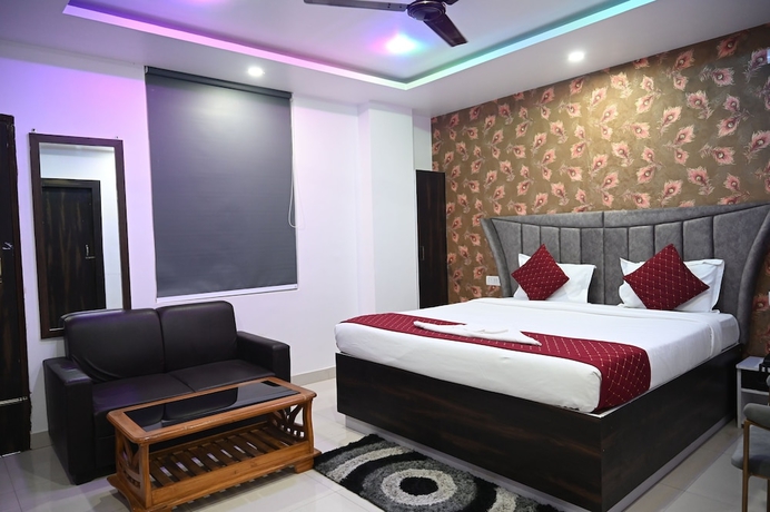 Imagen de la habitación del Hotel Dimant Inn. Foto 8