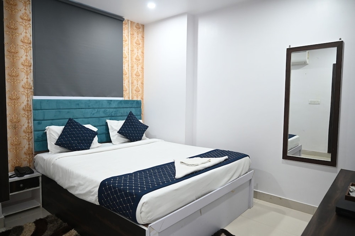 Imagen de la habitación del Hotel Dimant Inn. Foto 12