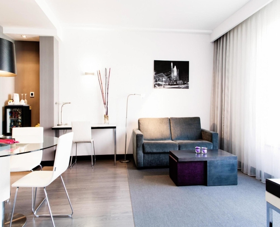 Imagen de la habitación del Hotel Dimar. Foto 10