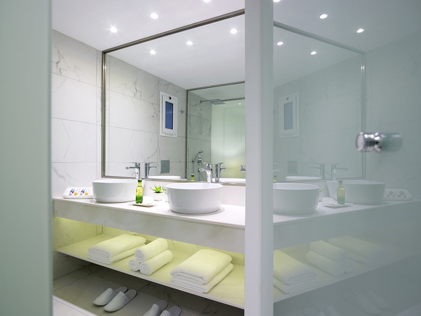 Imagen de la habitación del Hotel Dimitra Beach and Suites. Foto 10