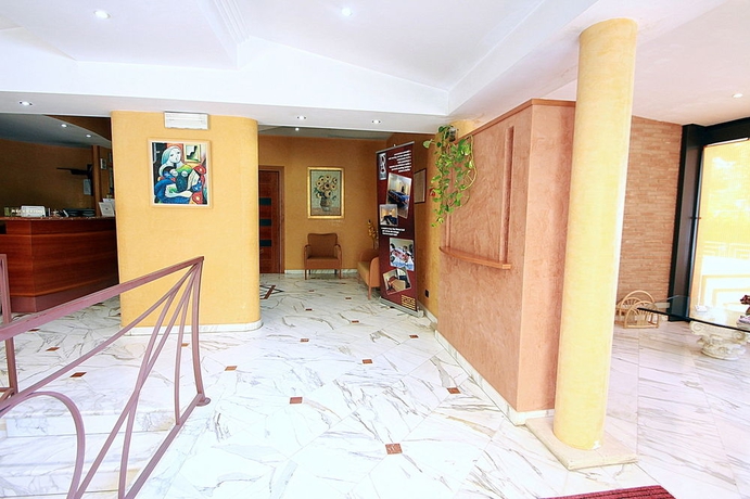 Imagen de los interiores del Hotel Dimora Adriana. Foto 15