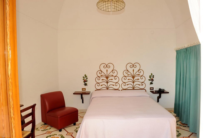 Imagen de la habitación del Hotel Dimora Fornillo. Foto 5