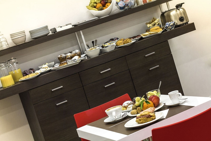 Imagen del bar/restaurante del Hotel Dimorae. Foto 2