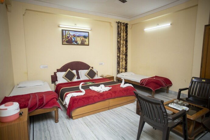 Imagen de la habitación del Hotel Dimple International. Foto 20