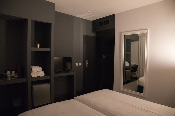 Imagen de la habitación del Hotel Dim\'s. Foto 3