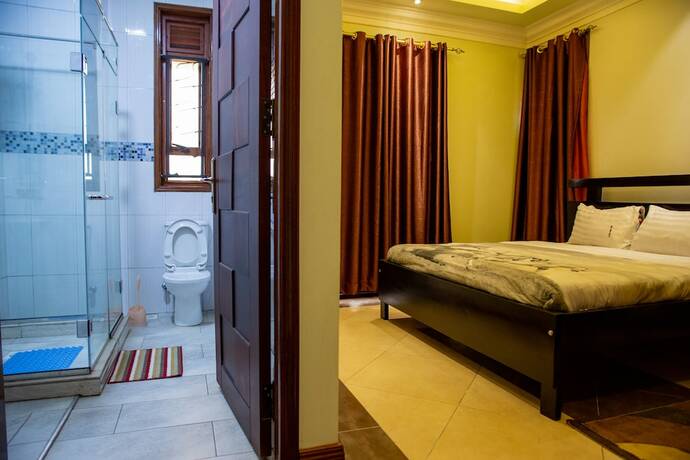 Imagen general del Hotel Dina Apartments. Foto 12