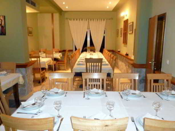 Imagen del bar/restaurante del Hotel Dina, Medjugorje. Foto 5