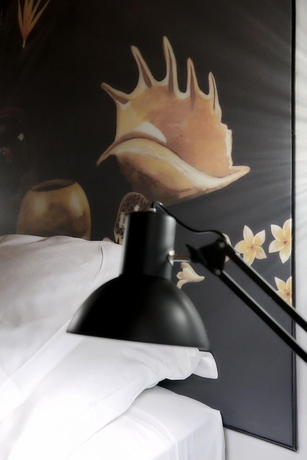 Imagen de la habitación del Hotel Dina Morgabine Saint Denis. Foto 14