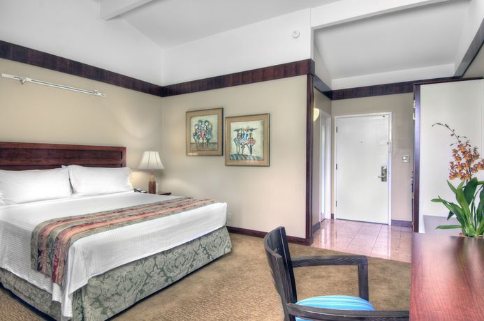 Imagen de la habitación del Hotel Dinah\'s Garden. Foto 3