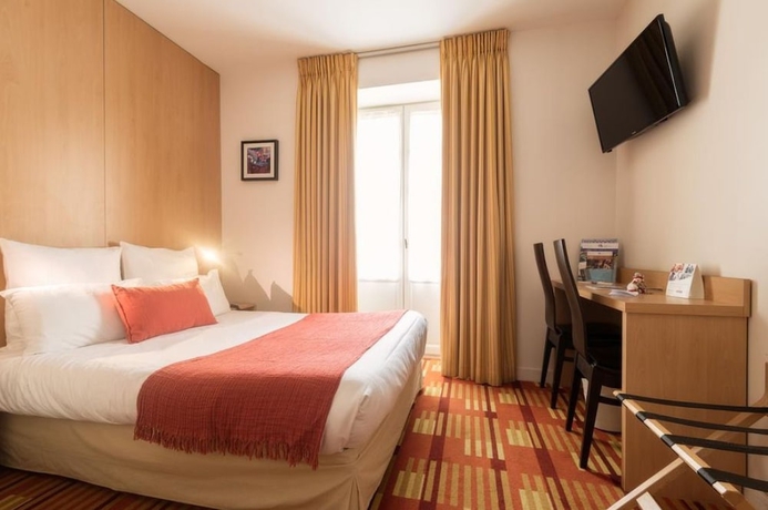 Imagen de la habitación del Hotel Dinard Balmoral. Foto 9