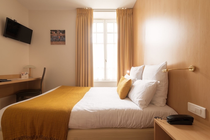 Imagen de la habitación del Hotel Dinard Balmoral. Foto 11