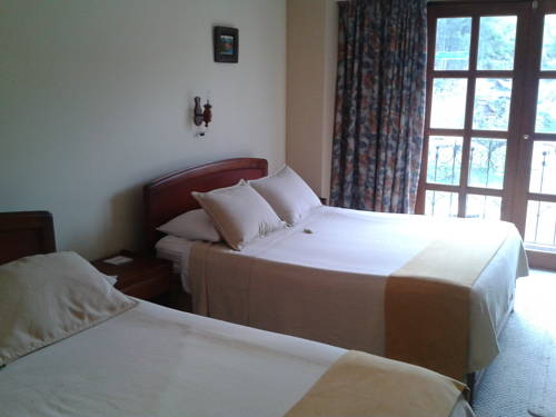 Imagen de la habitación del Hotel Dinastia Real. Foto 2