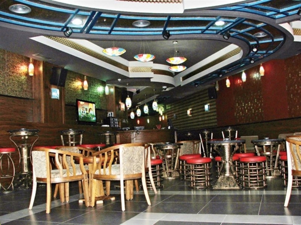 Imagen general del Hotel Dinasty, Tirana. Foto 2