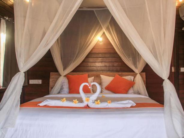 Imagen de la habitación del Hotel Dinatah Lembongan Villas. Foto 7