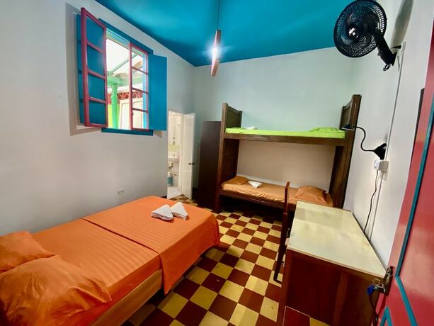 Imagen de la habitación del Hotel Ding-Dong Hostel. Foto 12