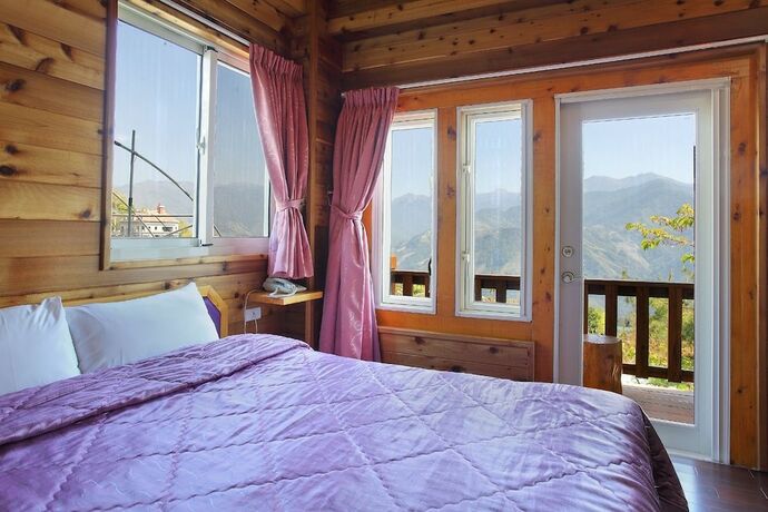 Imagen general del Hotel DingdaiGlass Villa. Foto 3