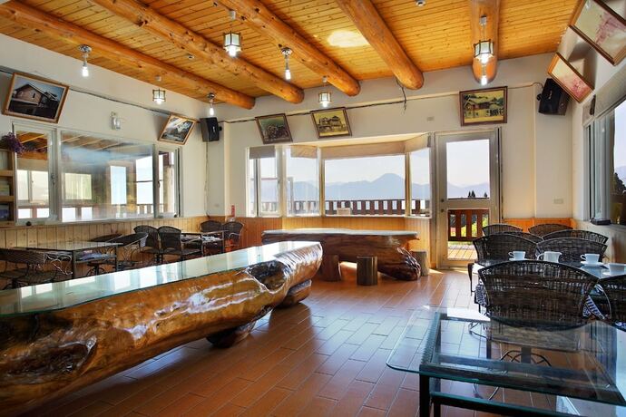 Imagen general del Hotel DingdaiGlass Villa. Foto 4