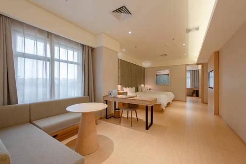 Imagen general del Hotel Dingwang - Guangzhou High Speed Rail South Railway Station Chencun Metro Station. Foto 11