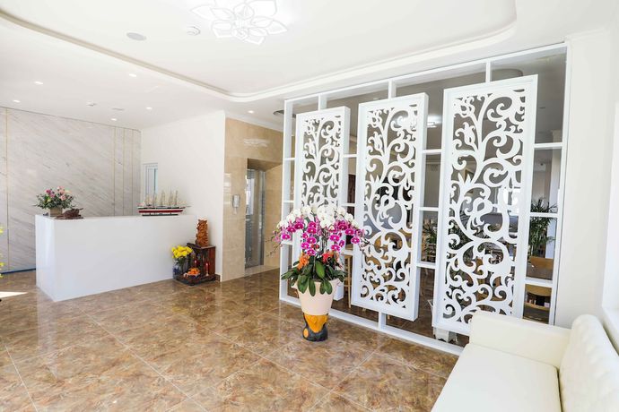 Imagen de los interiores del Hotel Dinh Cat Dalat. Foto 18