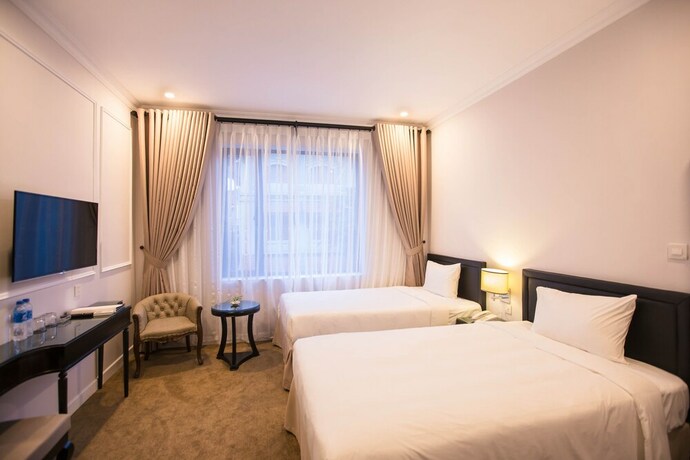 Imagen de la habitación del Hotel Dinh Elegant Hanoi. Foto 20